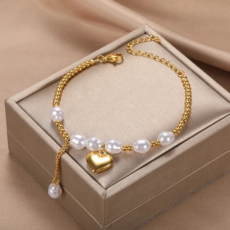 Gold Heart Pearl Bracelet